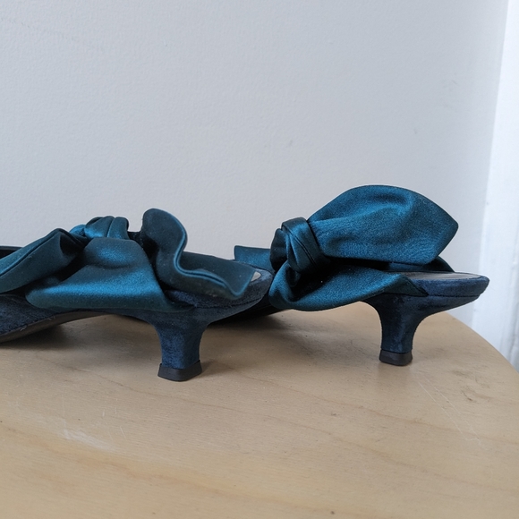 The row coco suede kitten heels - Picture 6 of 7